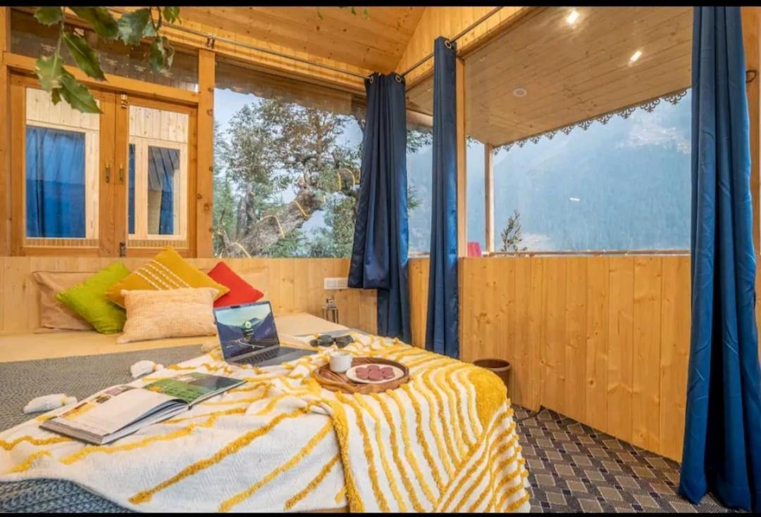 Вилла Into The Woods Treehouse Jibhi Экстерьер фото
